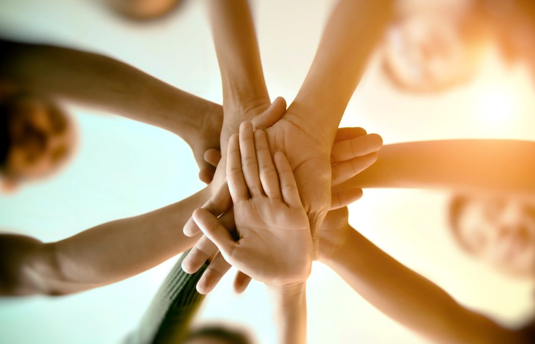 corporate-team-bonding-activities-1050x675